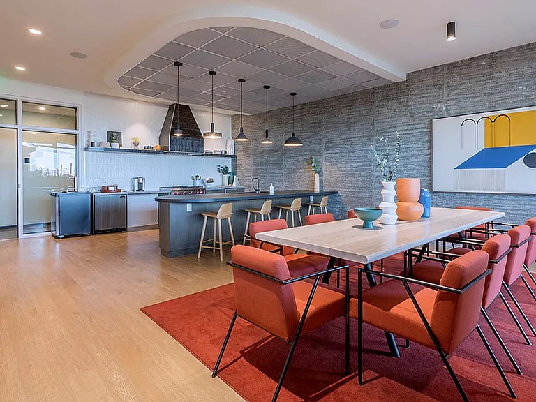 Altura Lobby