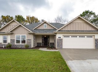 7000 Armstrong Dr, Columbia, MO 65202