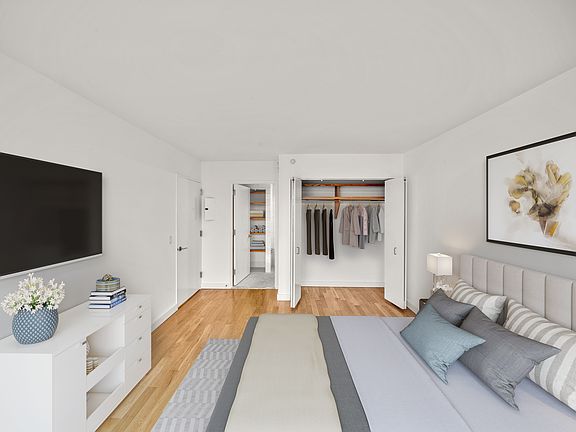 4th image of 1113 York Ave APT 16A