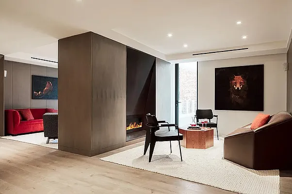 Rented by Keller Williams NYC | media 32