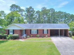 1915 Robinhood Rd, Albany, GA 31707