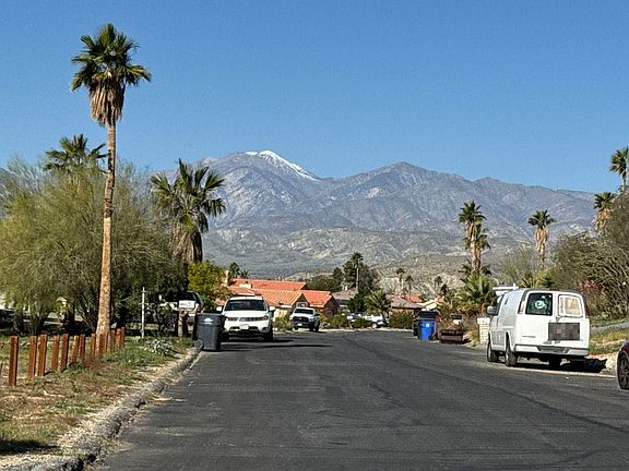 5th image of 66766 Yucca Dr