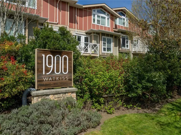 1900 Watkiss Way #410, View Royal, BC V9B 0S8
