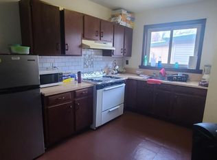 3 Parkside Dr, Belleville, NJ 07109