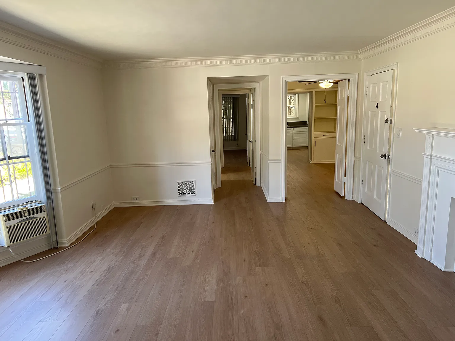 1 bed, $2,695 — Photo 4