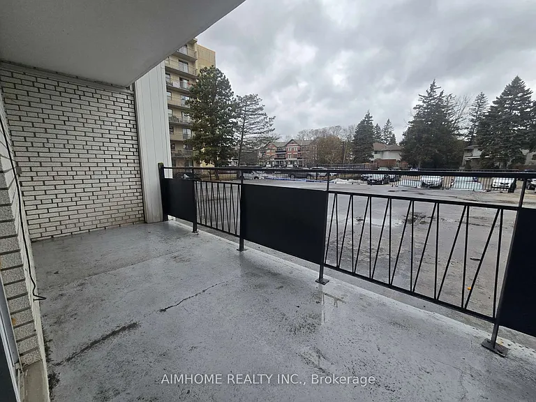 2095 Prospect St #108 — Photo 6