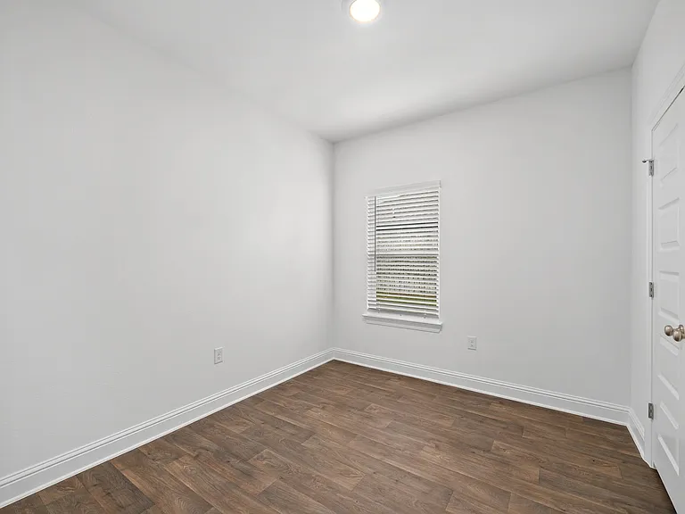 13390 Shea Cir — Photo 7