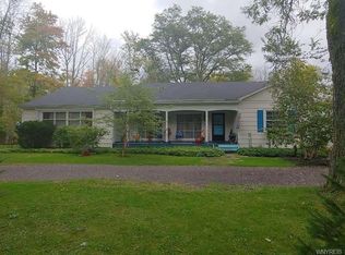 6545 E Eden Rd, Hamburg, NY 14075