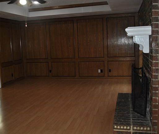 3rd image of 1902 Aspen Dr