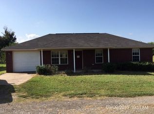 319 Maries Ln, Altus, AR 72821