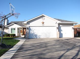 1923 Cumberland Dr, Plainfield, IL 60586