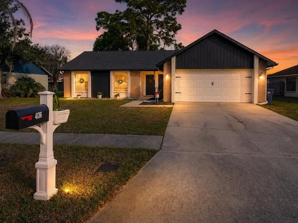 4136 Spring Way Cir, Valrico, FL 33596
