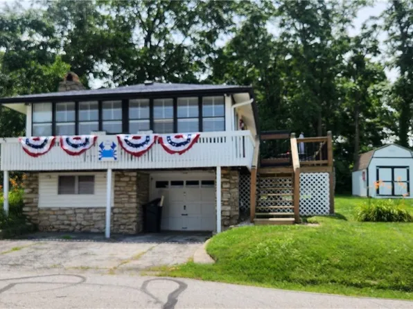 152 Beach Dr, Lake Tapawingo, MO 64015