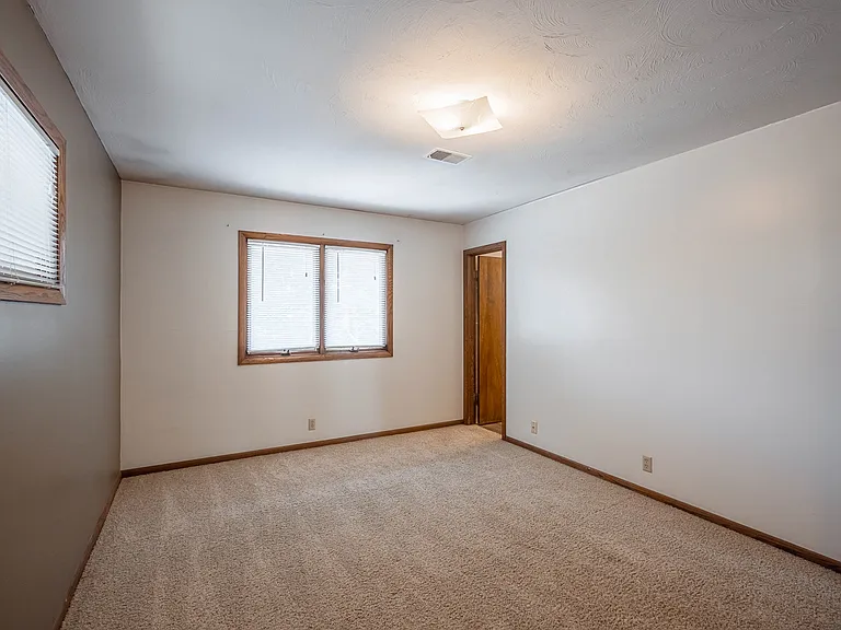 1315 S 16th St #6 — Photo 9