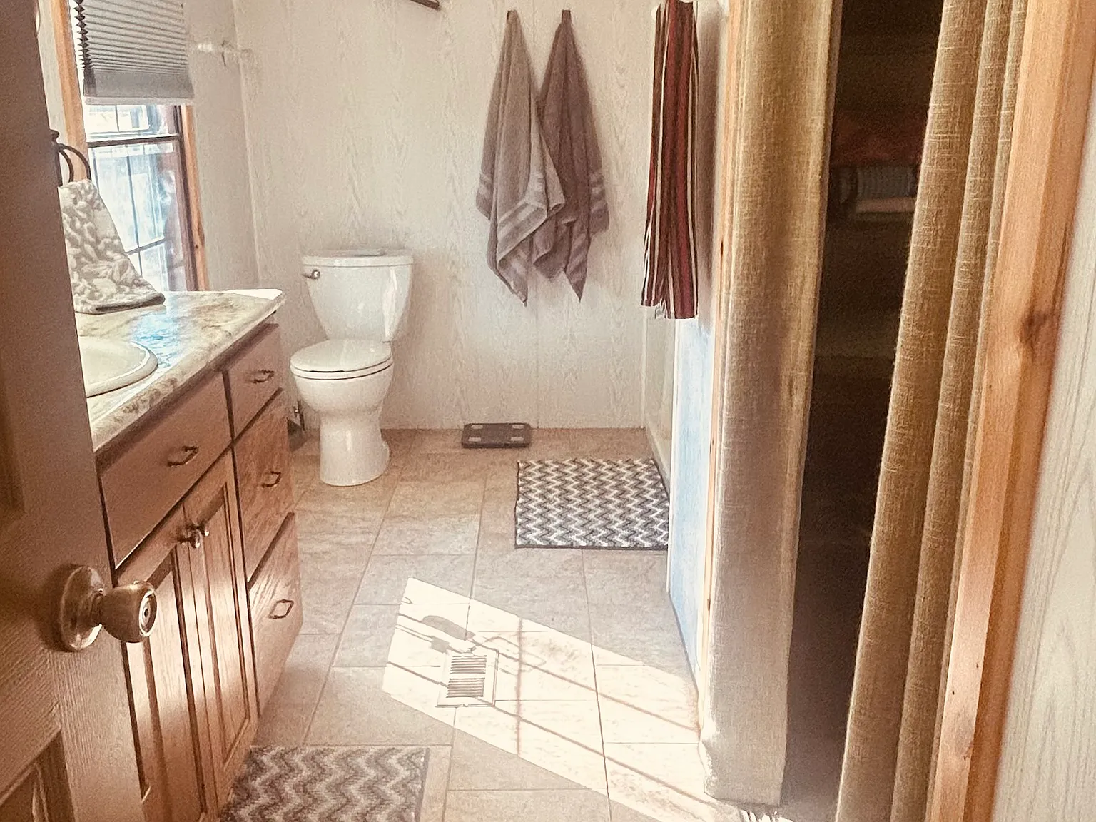 3 bed, 1808 sqft, $1,650 — Photo 4