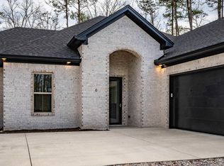 6 Busqueda Ln, Hot Springs, AR 71909