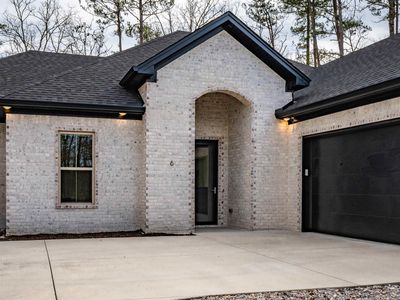 6 Busqueda Ln, Hot Springs, AR, 71909