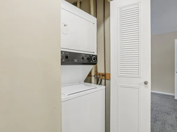 Versailles Apartments