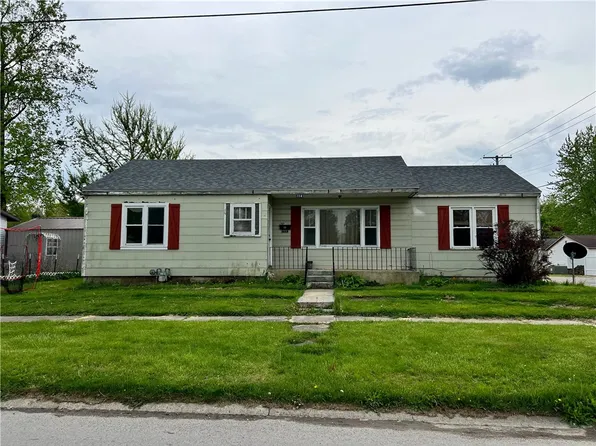 114 E North Sixth St, Shelbyville, IL 62565