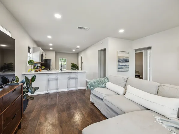 1215 Morrell Ave, Dallas, TX 75203