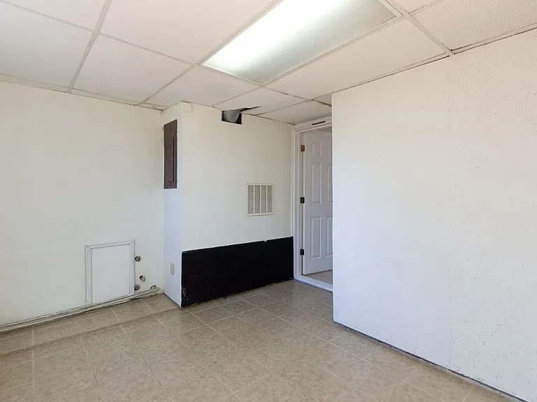1169 Hillcrest Ct — Photo 38