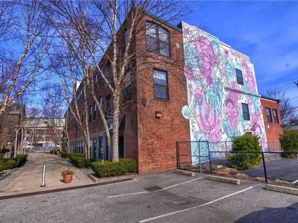 304 Pearl St Unit 202, Providence, RI 02907