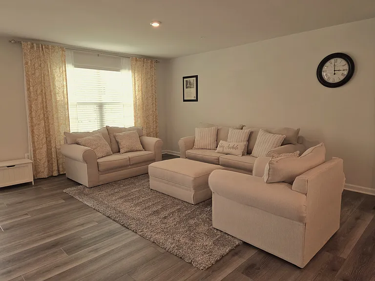 7 Inkberry Ln — Photo 4