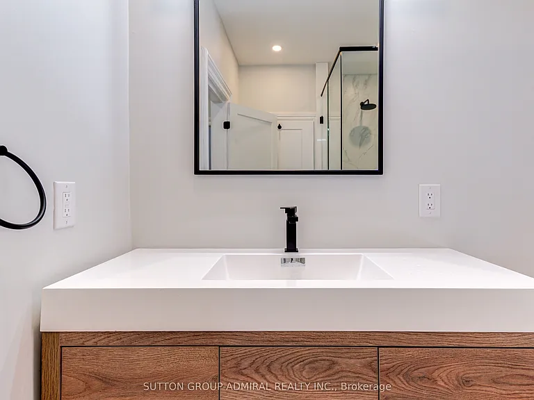 167 Collier St #4U — Photo 11