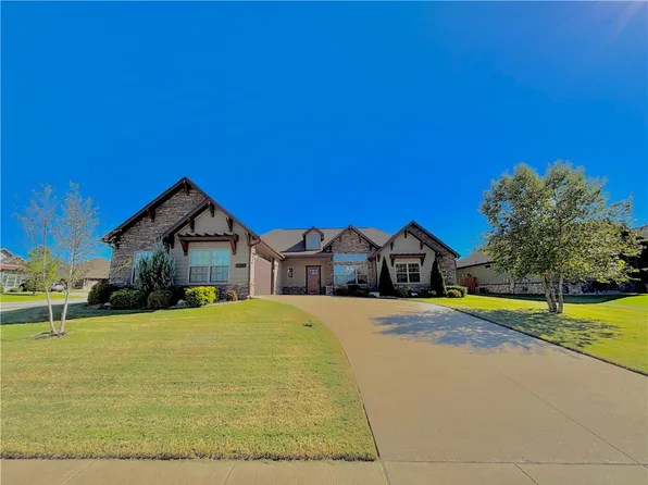 3760 Whitefish St, Bentonville, AR 72712