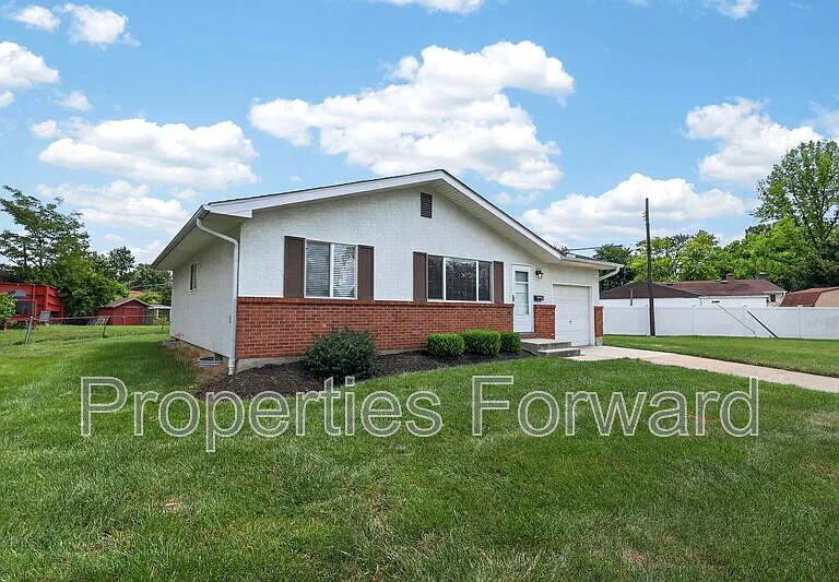3127 Thomas Ave — Photo 2