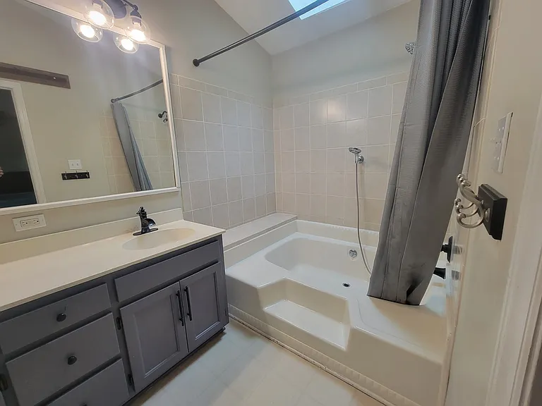 2722 Briar Ridge Dr — Photo 16
