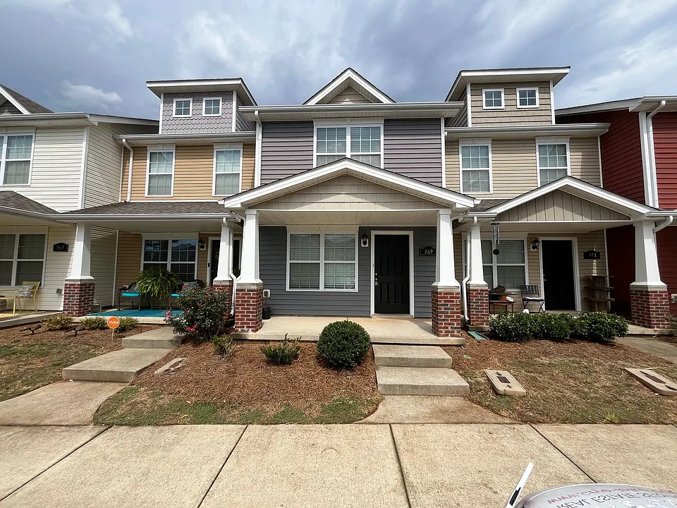369 Sam Houston Cir