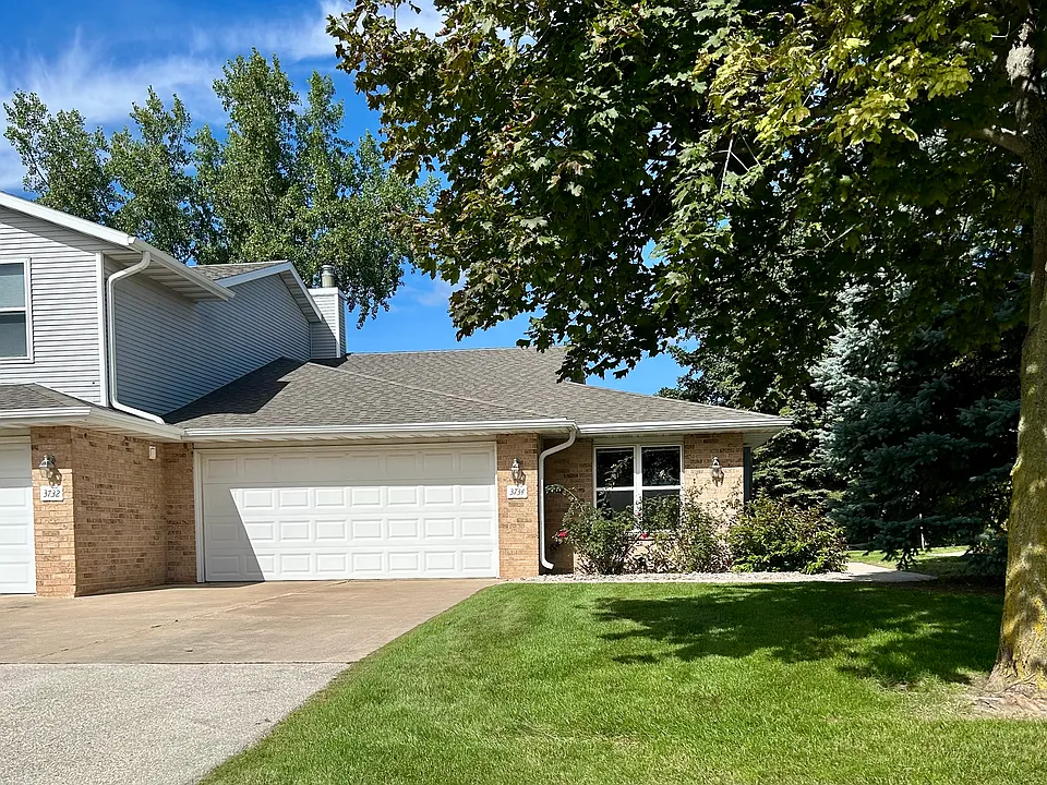 3734 Rose Garden Way