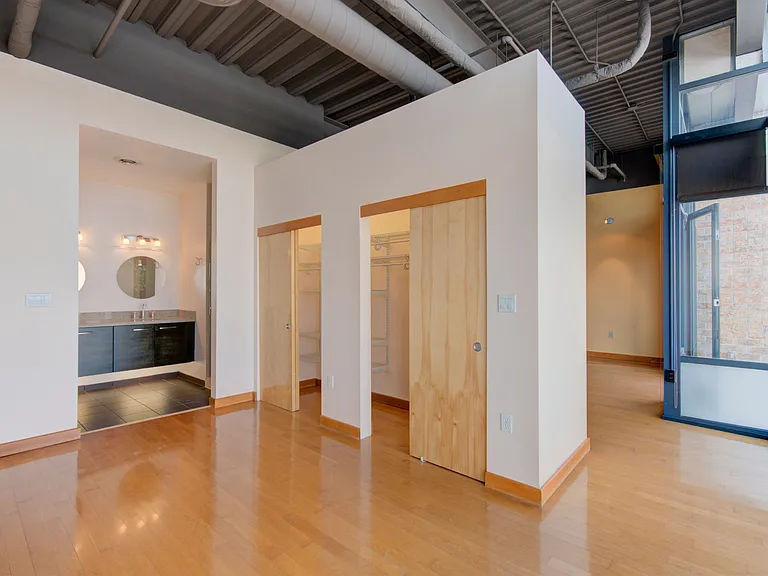 100 Gold Ave SW #406 — Photo 7