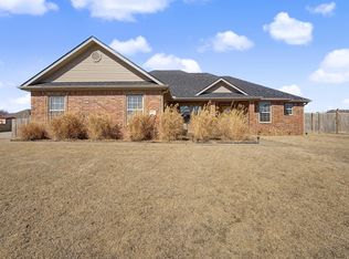 706 Sedgwick Dr, Prairie Grove, AR 72753
