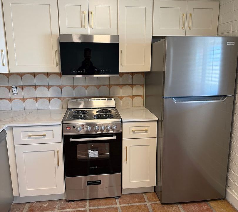 2nd image of 1867 E University Dr Unit 1