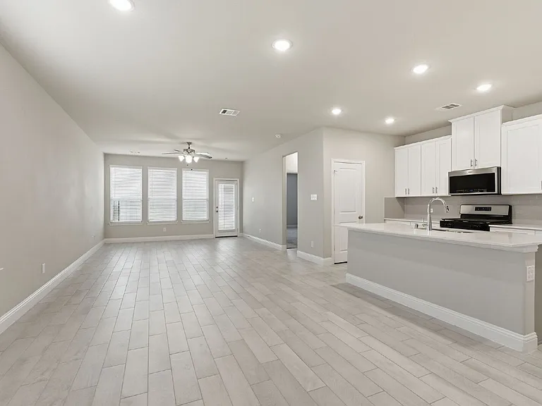 612 Rain Barrel Pl — Photo 6