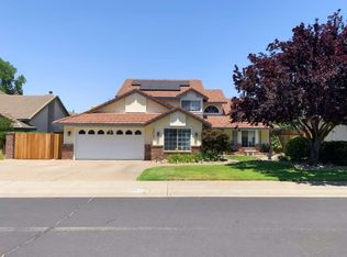 5017 Clairmont Dr, Rocklin, CA