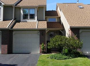 123 Montpelier Cir, Rochester, NY 14618