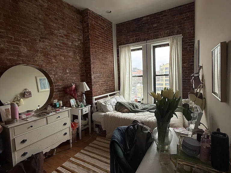 19 Cortes St #2 — Photo 9
