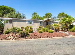 720 Little Deer Ln, Redding, CA 96003