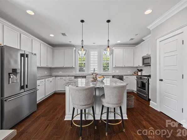 6061 Bountiful St, Belmont, NC 28012