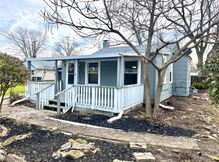 4386 E Lake Rd, Sheffield Lake, OH 44054