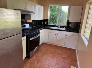 8027 Ney Ave, Oakland, CA 94605