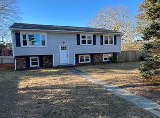 288 Onset Ave #A, Wareham, MA 02571