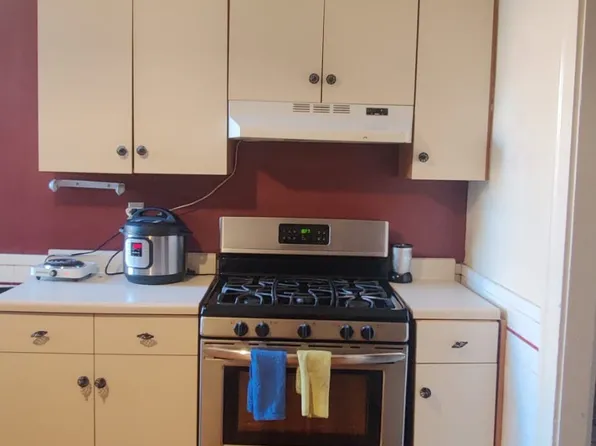 319 Saint Paul St, Brookline, MA