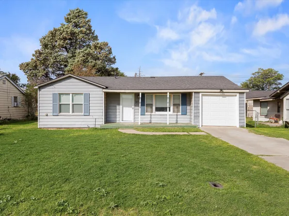 603 Locust St, Idalou, TX 79329