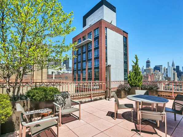 235 East 22nd Street image 11 of 14