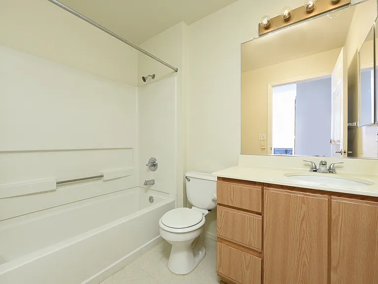952 S 11th St #228 — Photo 7