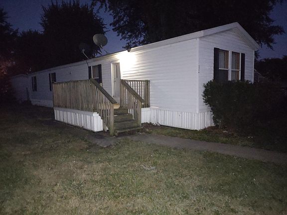 Exterior Image-2-FLEETWOOD River Valley Estates